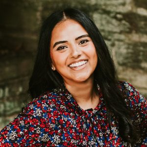 Parthasarathy, Priya Headshot 2027.jpg